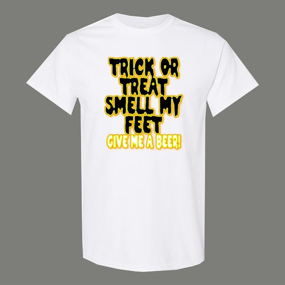 Trick R Treat Smell My Feet Gimme a Beer Halloween Shirt - Picture 4 of 4